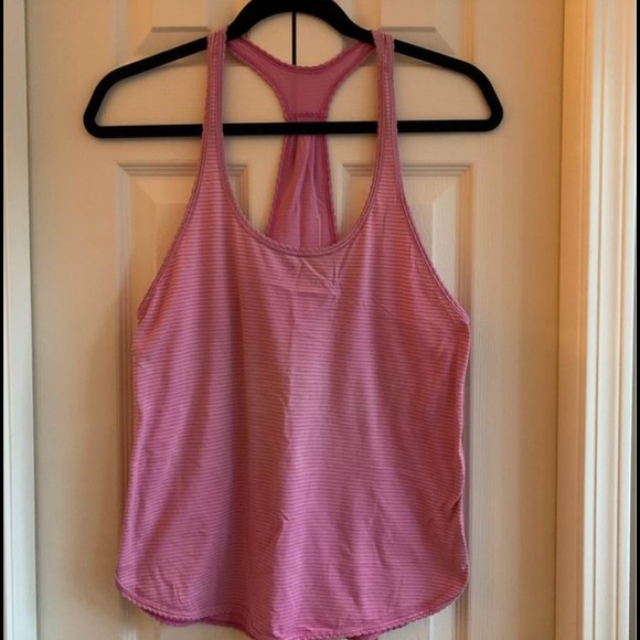 SOLD Lululemon 105 F Singlet - Picture 2 of 3